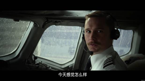 迫降航班
